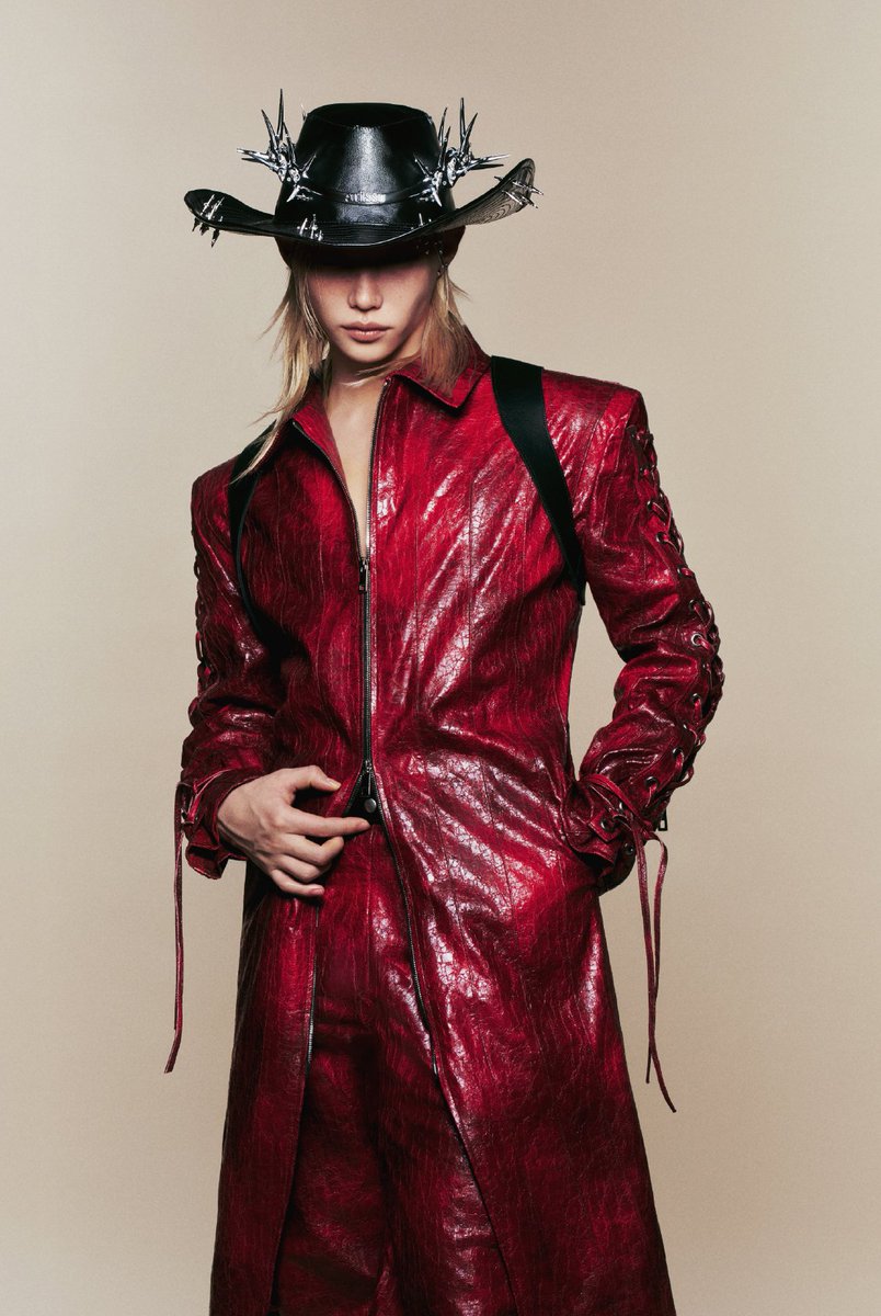 yong.deelixx tweet media