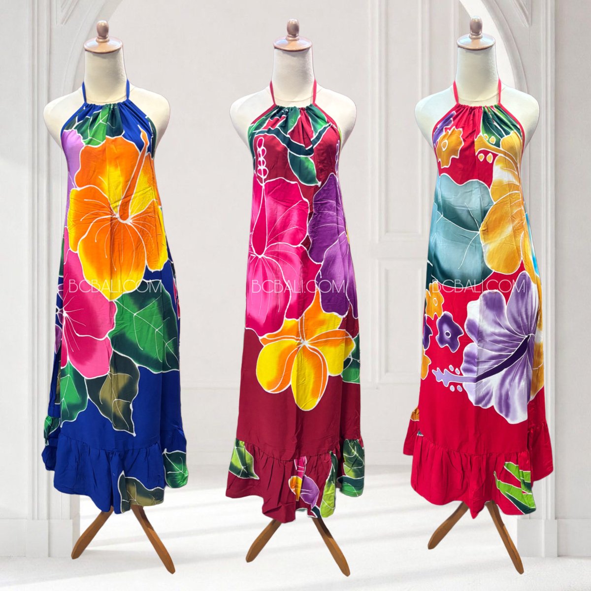 bcbali's tweet image. Hand painted lava lava dress, perfect for any occasion. Choose your favorite color and design, and order now!🥰💕

We ship worldwide🌍
Contact us for order through messenger or👇🏻 
Email : info@bcbali.com
Instagram : @bcbali
Website : bcbali.com

#dress #handpainted