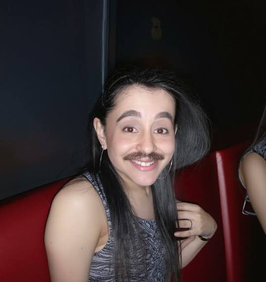 “Puta” 
Disse o homem assim