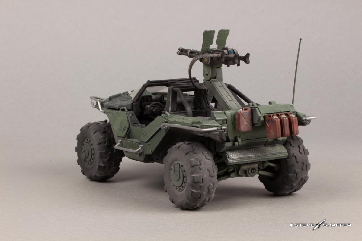 Gambody_com's tweet image. The M12B #Warthog is as iconic as it gets in the #Halo universe! Steve Shaffer's #3Dprint nails every detail, from off-road tires to mounted weaponry. Ready to make your own? Grab the STL files and print your own Halo masterpiece: gambody.com/premium/wartho…