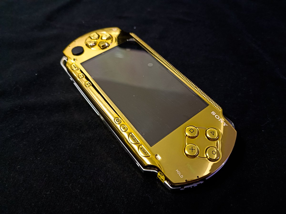 Daniel R | Domains tweet media