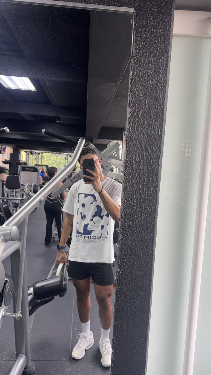 Javierrr tweet media