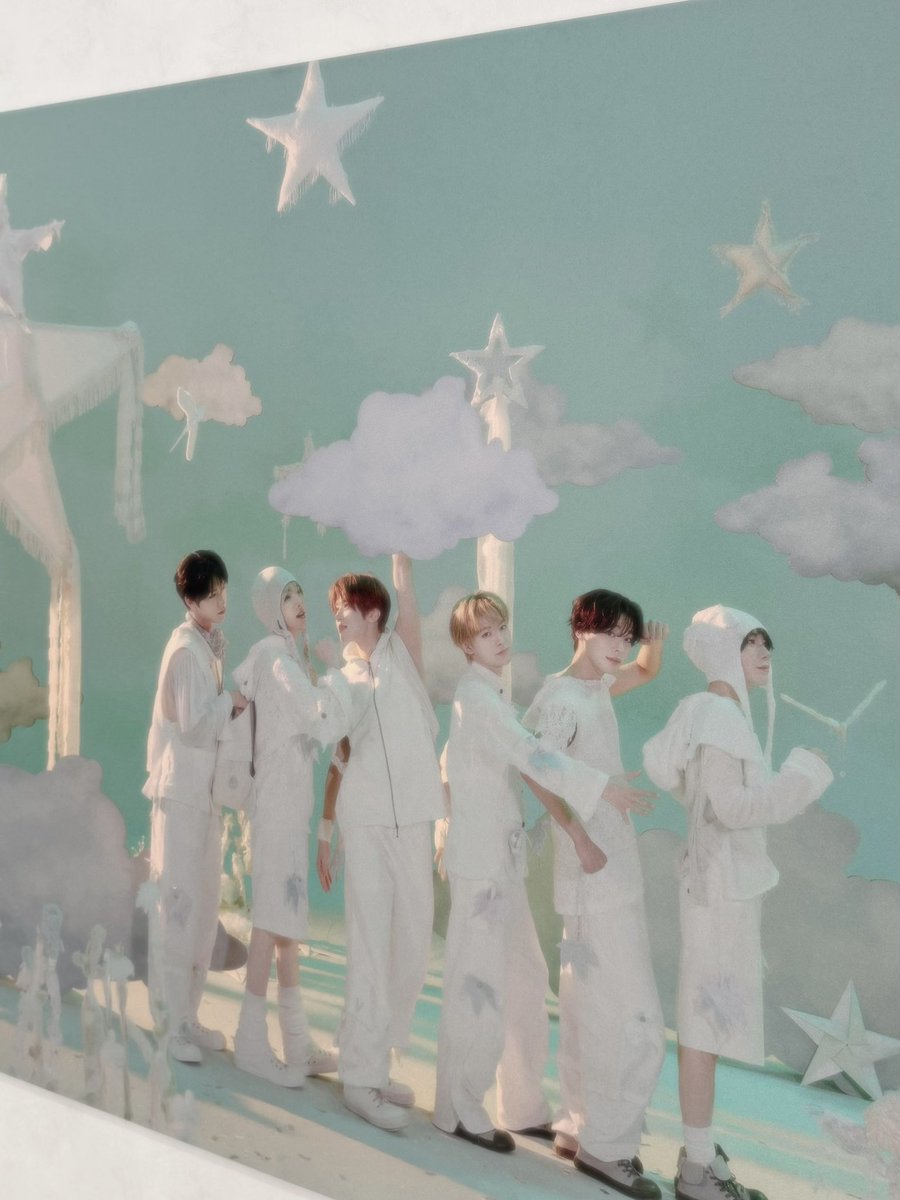 로니 tweet media