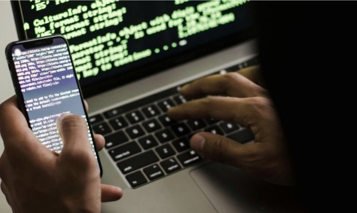TodaNoticia's tweet image. El antivirus no basta: los tres pilares que mantienen a salvo tu teléfono y tu vida digital todanoticia.com/2026/04/20/el-… #antivirus #México #tecnociencia #higienedigital #todanoticia