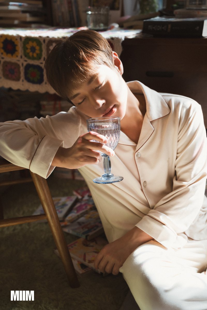 miim miim tweet media