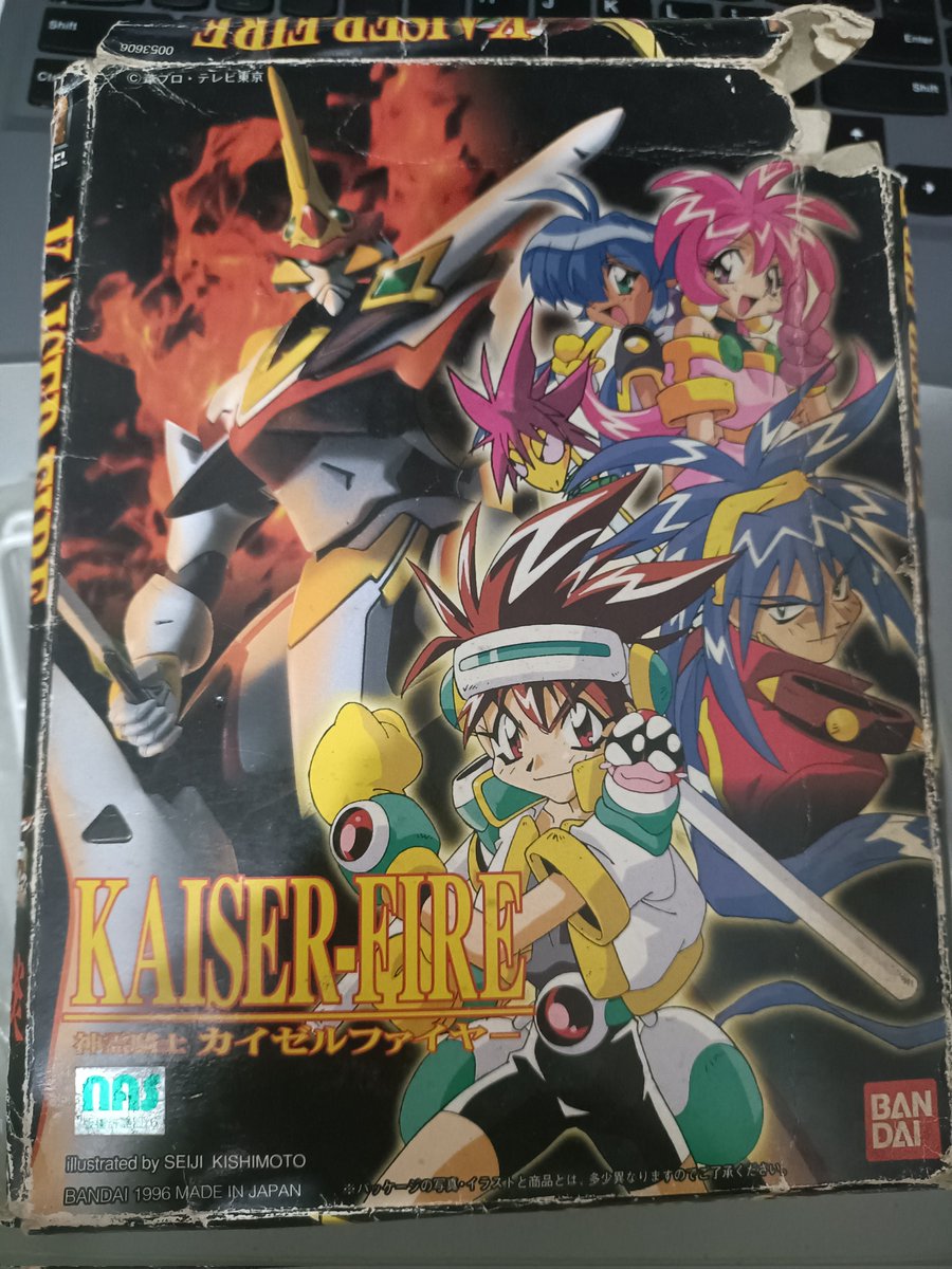 Top_Galer's tweet photo. Bought Kaiser-Fire for 250Php at Summer Toycon. No included portal, sadly. https://t.co/exMm307KnC