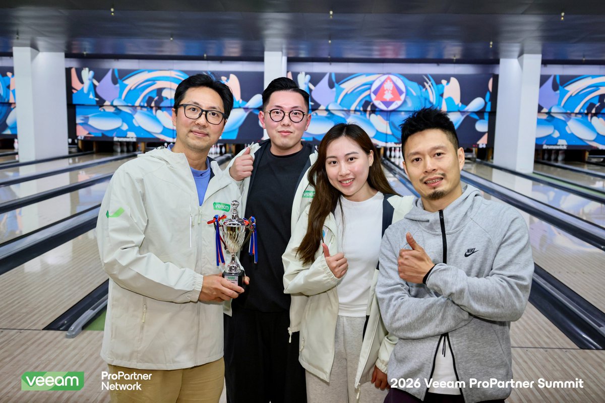 ExpertSystemsHK's tweet photo. 💪💪 Spirit in action - Work Hard, Play Hard. Expert Systems team proud to have achieved two Gold 🥇🥇 and one Silver🥈 awards across 🎳 Bowling, 🏸 Badminton, and ⚽ Football on 20 March.
☀️We were honoured to join the Veeam Hong Kong ProPartner Summit 2026. 🌈 https://t.co/22Xz0IR8Yf