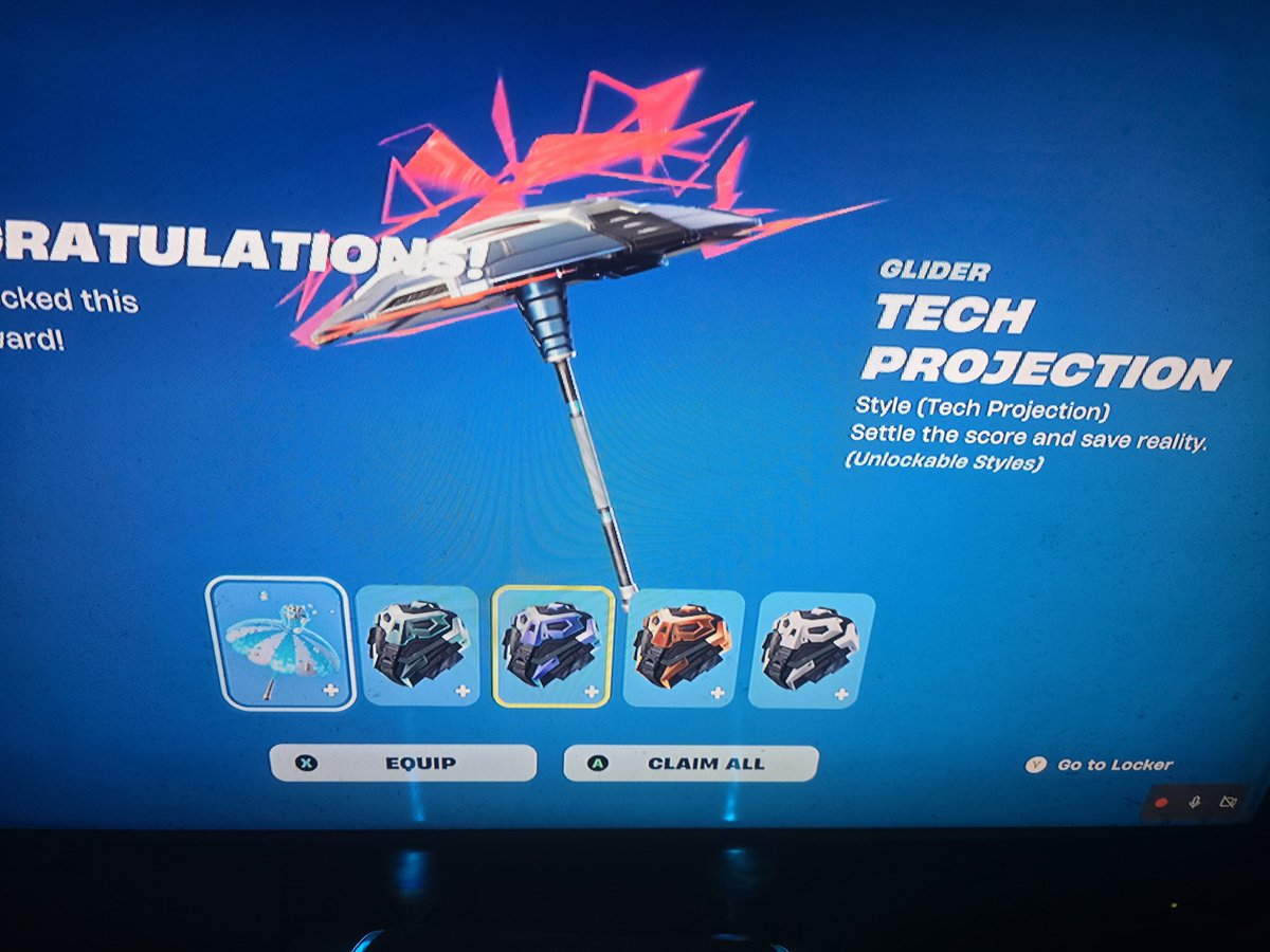 ReK305's tweet image. I got the ranked umbrella #fncs #fortnite #twitch #streamer #competitive