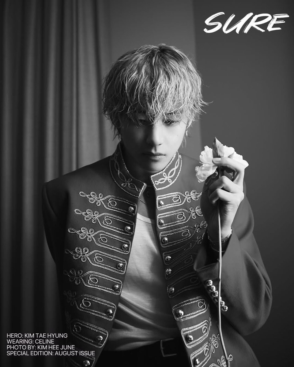 RebecaBarba's tweet image. #LunesDe el día especial dedicado a mi gran amor #KimTaeHyung #V #Taehyung Tu mirada...  el sol que aparece y se lleva el frío ...💜 #MiGrupoFavoritoDeKPop BTS (방탄소년단) 💜🇲🇽🩷🇰🇷💜 🫶🏻🩷🫰🏻 난 그냥 당신을 사랑 해요  24/7 工 ﾚo√乇 ㄚ◯∪ ᗷTS⟭⟬ 🅐🅡🅜🅨