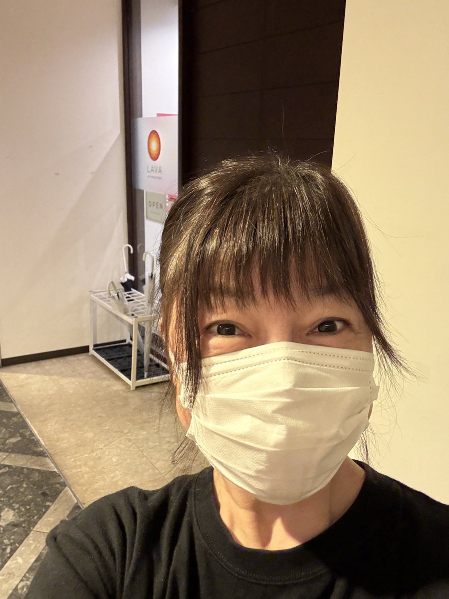 日常戻り
久しぶりに6時間寝た😆

朝マッサージ60分
税理士先生とミーティング

で、今から
①週間振りのヨガ💨

我が城ノーブル今週末は
アンチエイジ徳泉バースデーイベ

木曜、金曜　開催
スタッフ大集合✨

無茶苦茶楽しいよー‼️

ご予約未だ未だ
受付中m(_ _)m 

#赤坂で芸人が働くお店ノーブル