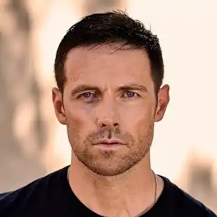 merlinpapin3's tweet photo. On souhaite un Bon Anniversaire à #DylanBruce qui a 46 ans on peut le voir dans
Magnum PI
The Murders
American Gothic
A Novel Romance
Orphan Blacks
Midniight Texas
Motive
@FredOL69007
❤️si vous aimez https://t.co/8iPMjhoCoq