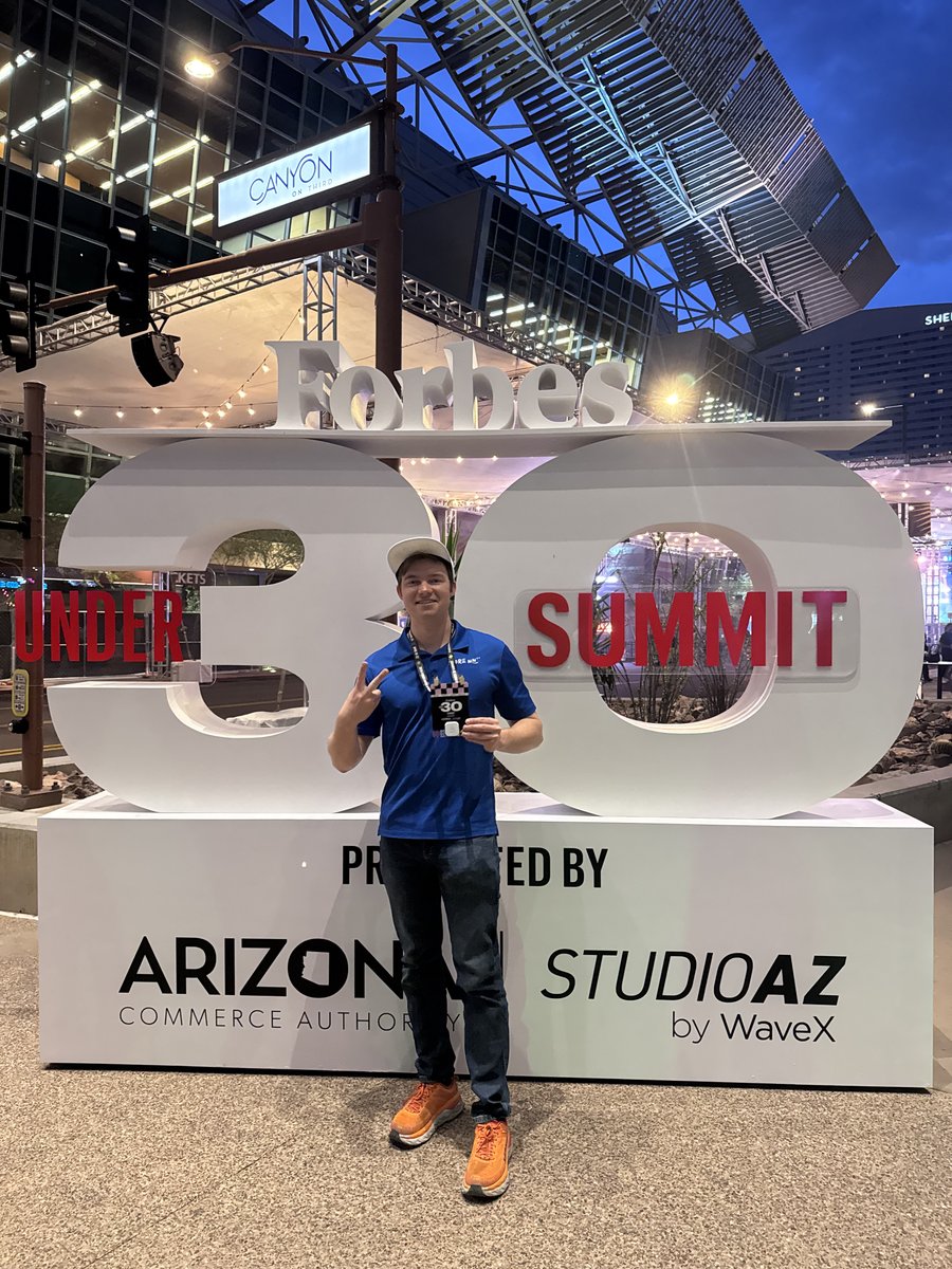 JaronLodge's tweet photo. We made it Mama! Forbes 30 Under 30 lister!!! 

Jk 😭 there was a long line to take a picture with the Forbes 30 Under 30 sign and I joked saying this was the line to pretend we made it on Forbes 😂 People turned around and laughed. Got 'em. https://t.co/izBmRnLkbG