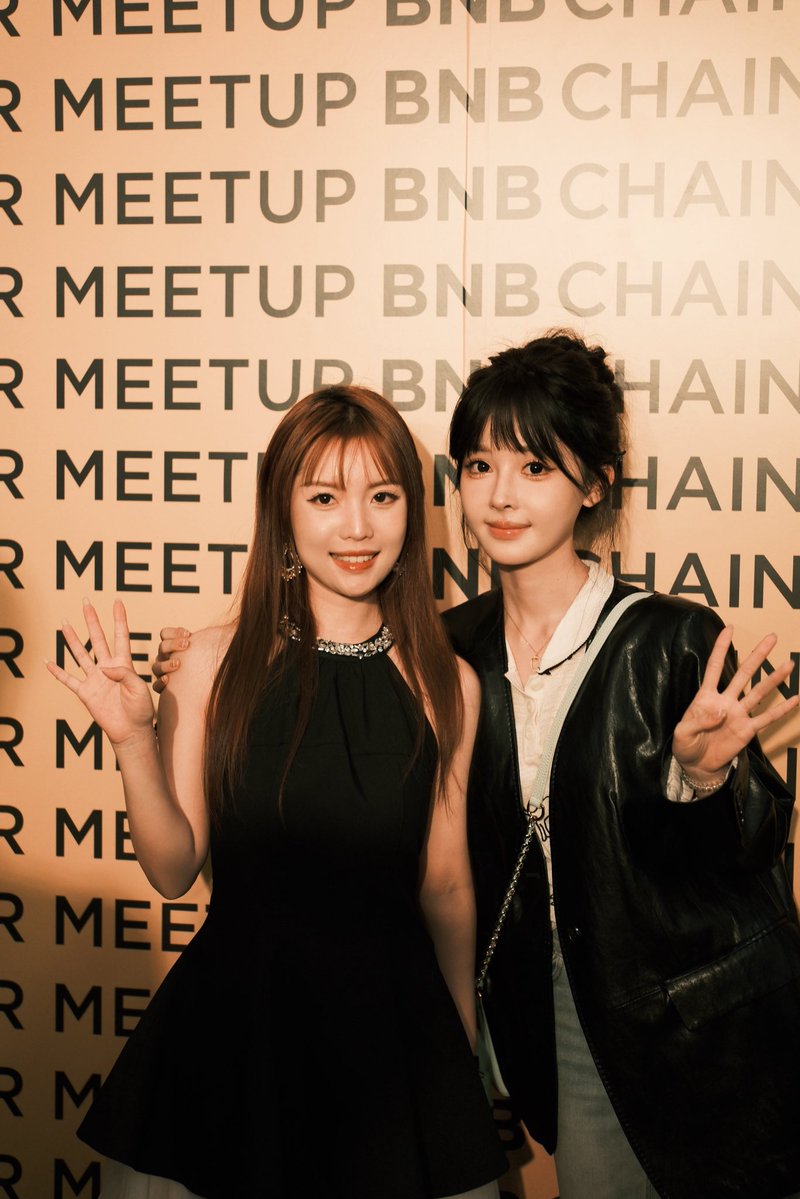 Nina 小耳朵 tweet media