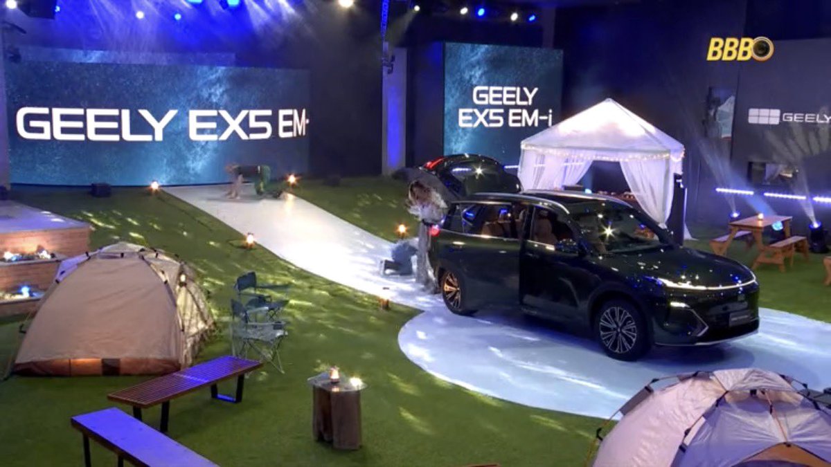 Quando a Globo falou que vendeu todos os espaços de marca eu não imaginei que ia ter ação de marca até de madrugada não kkkkk #BBB26