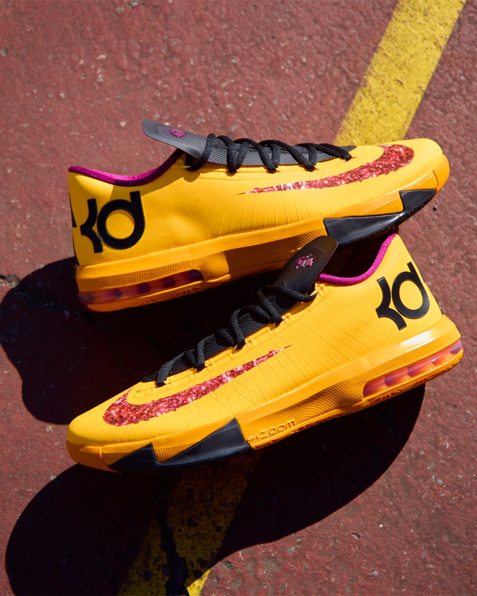 SOLELINKS's tweet photo. Ad: Last sizes: Nike KD 6 at $87 each + shipping, use code TAKE40

Illusion:https://t.co/kqUD4szOSL
Peanut Butter &amp; Jelly:https://t.co/R0kzLZ01xd https://t.co/Idk5hPTerI
