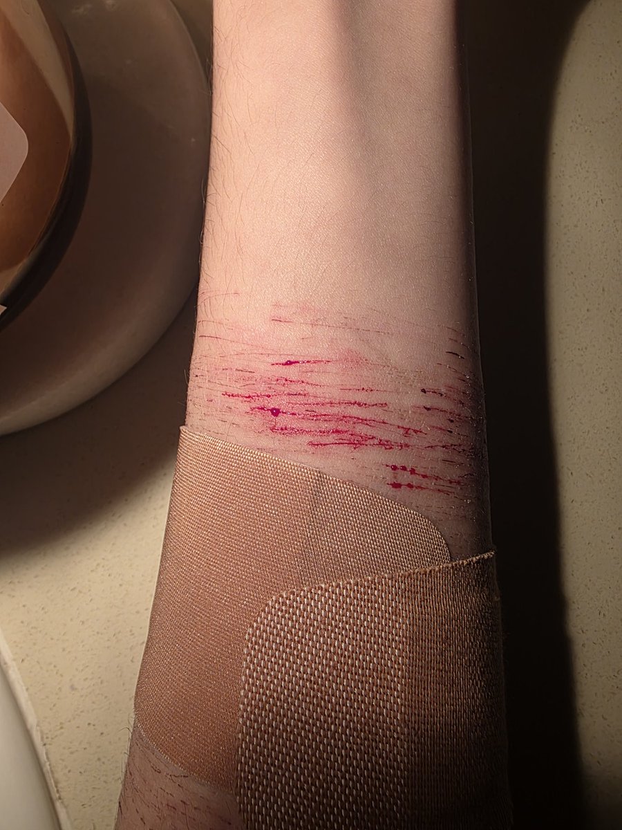 ˚₊‧꒰ა♡April May of Shedtwt♡ ɞ tweet media