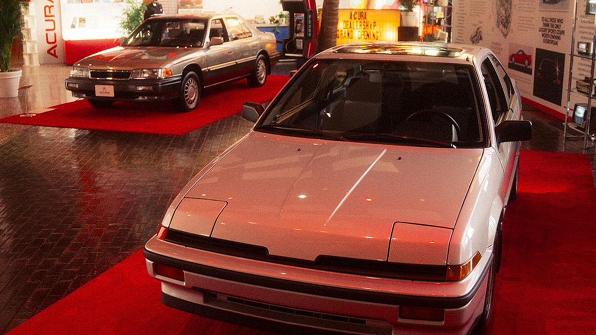 Carscoop's tweet image. Acura’s 1980s Retro Dealership Is A Better Ad Than Anything It’s Running Now #car #auto #cars carscoops.com/2026/04/acura-…