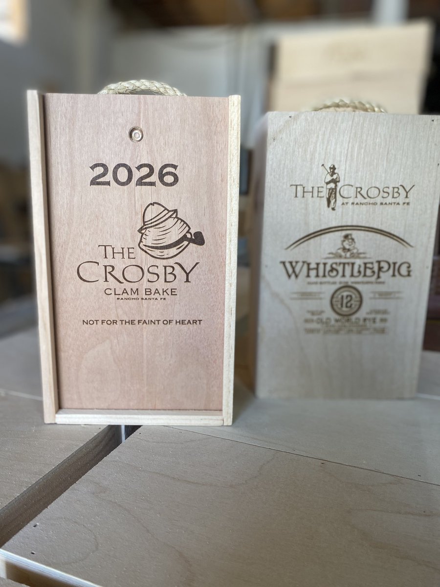 MannyMonarrez's tweet image. Manufacturing 👨‍🏭 unforgettable giveaways 🌞 for The Crosby Golf Club ⛳️ at Rancho Santa Fe , it seems like this year they are getting the Small Batch from WhistlePig whiskey 🥃 #cheers #enjoy #havefun #wedelivergreatmoments