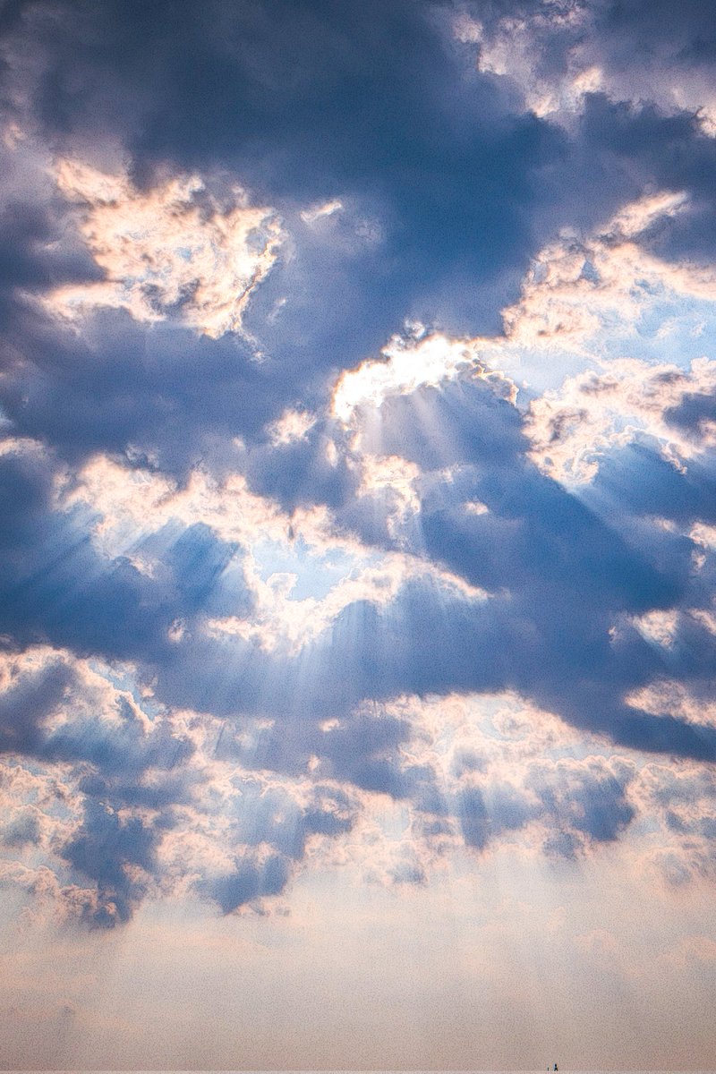 Nilaakash83's tweet image. #theme_pic_India_mornings 
#theme_pic_India_clouds
#Teampixel