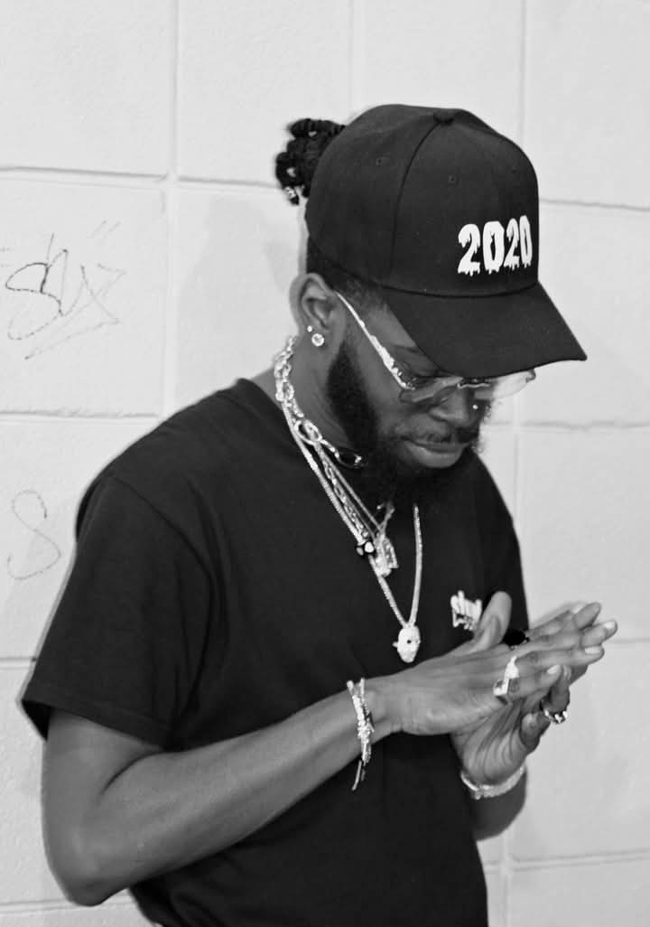 slikkmouthwayne's tweet image. ? | ? | 2026

New single on the way 🌐🩸⏰🎀

#retweet #viral #rap #slikkmouthwayne 🩸