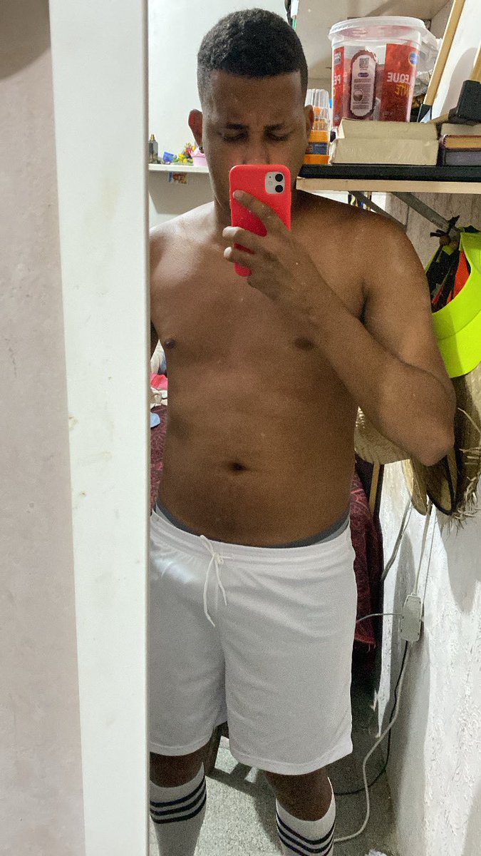 Pintopeuta tweet media