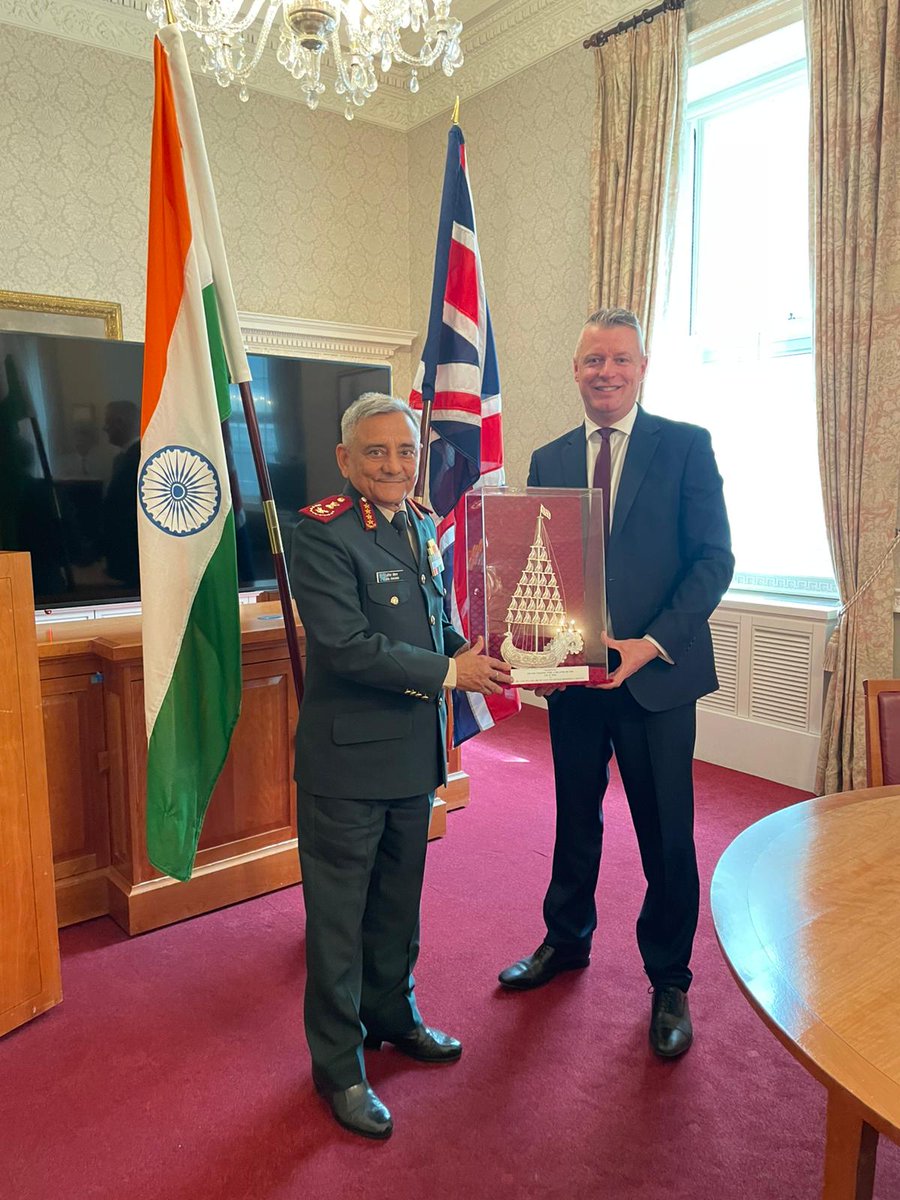 HQ_IDS_India's tweet image. General Anil Chauhan, #CDS called on Mr Luke Pollard, Minister of State for Defence Readiness &amp;amp; Industry, with senior officials in attendance during his UK visit. Discussions Centered on evolving nature of conflict and deepening military-to-military cooperation.

#CDS also held