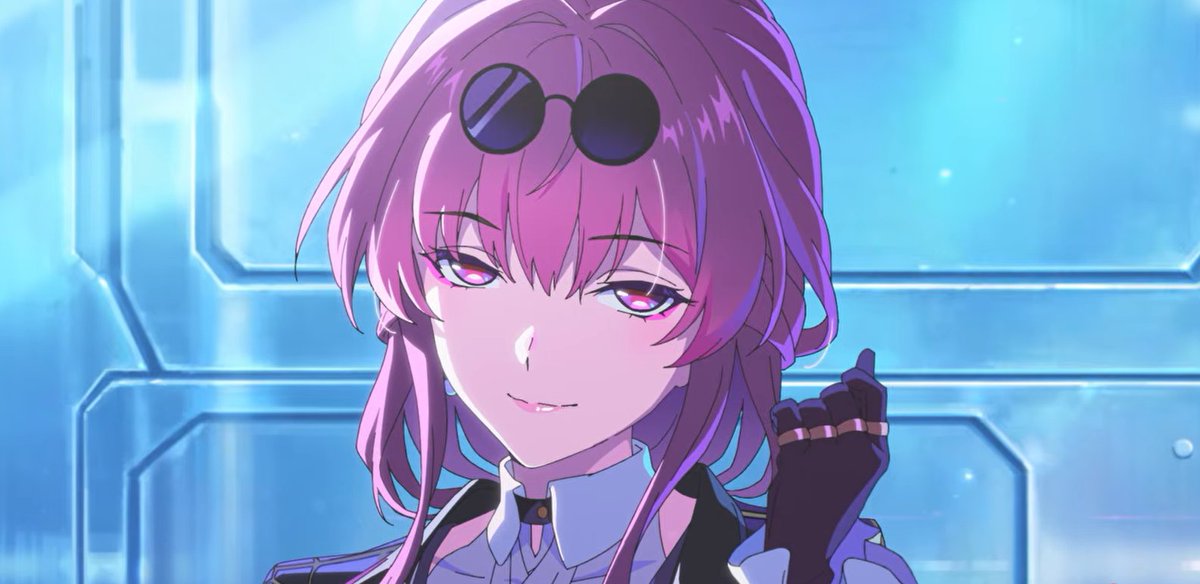 OMG!!! she is her mom dude..😭