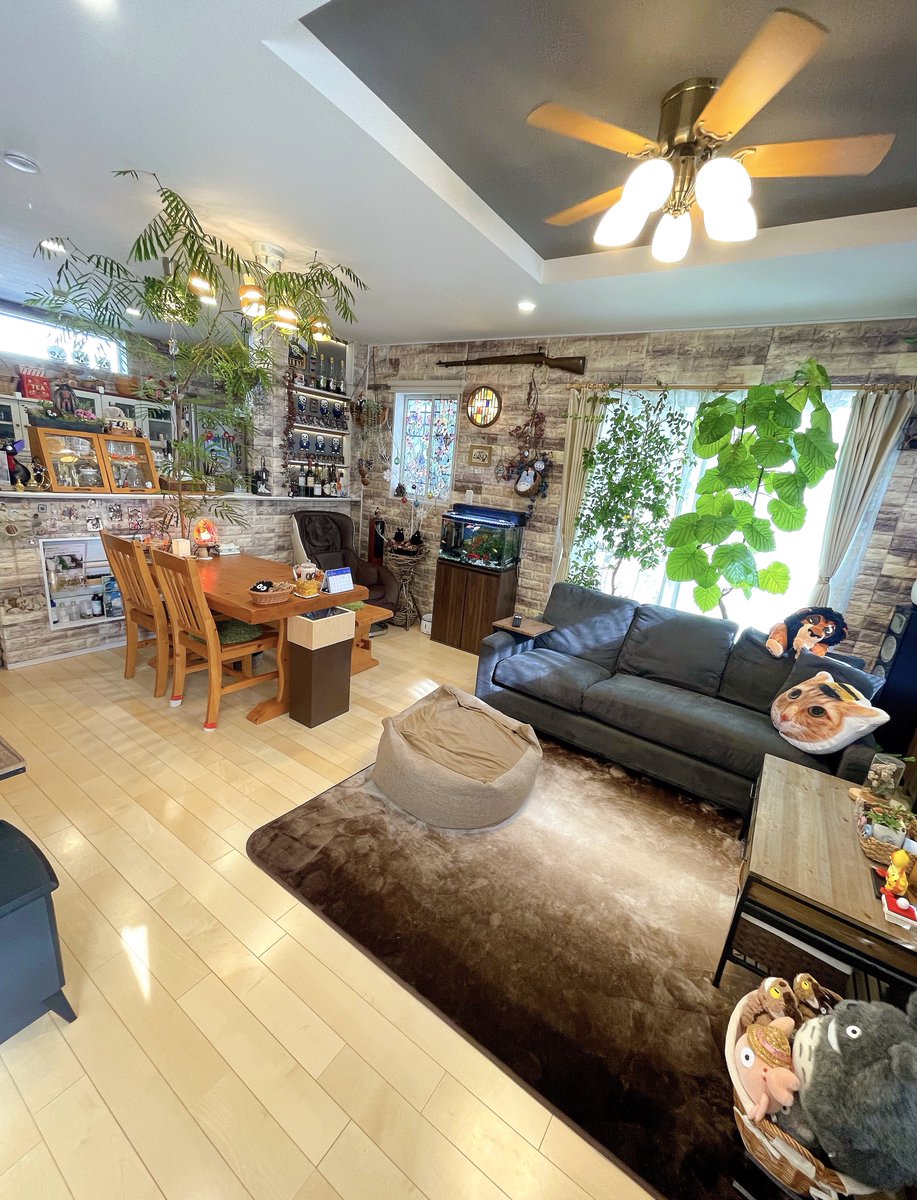 ひとみん tweet media