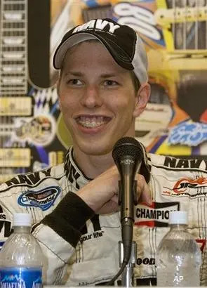 larold (@awfulracing) on Twitter photo 