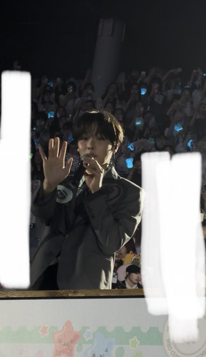 코니!! tweet media