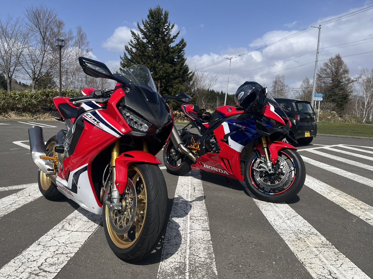 あんな tweet media