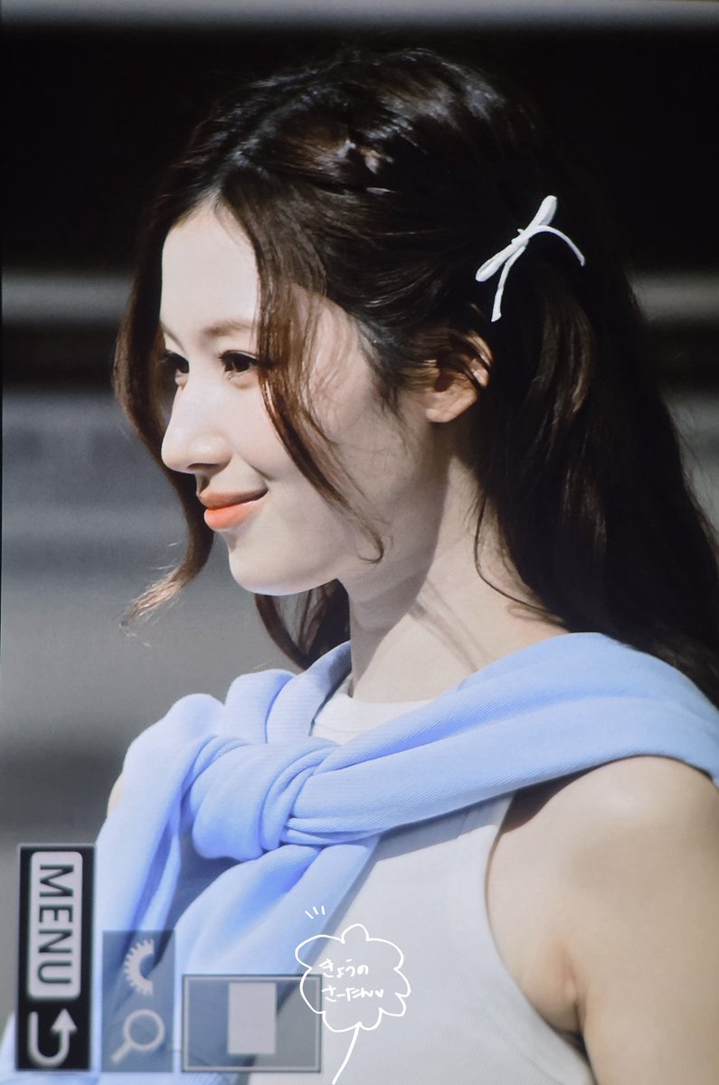 sanacottoncandy's tweet image. 260421 pre.

💎🩵

 #트와이스 #TWICE #사나 #SANA #サナ