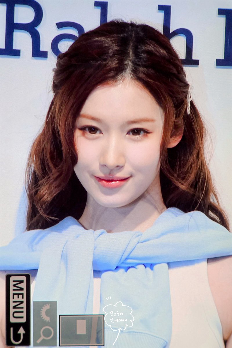 sanacottoncandy's tweet image. 260421 pre.

💎🩵

 #트와이스 #TWICE #사나 #SANA #サナ