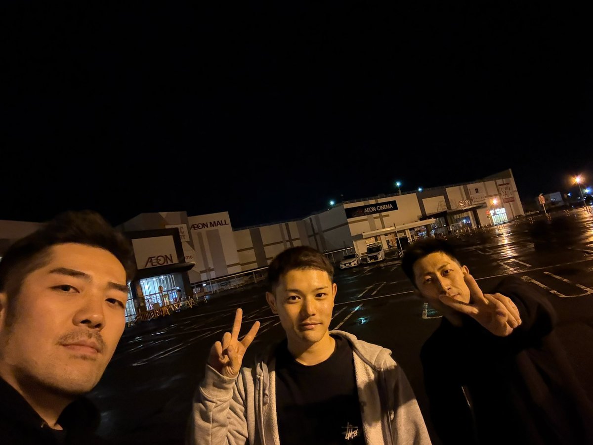 Ray_Rise_'s tweet photo. 歳は違えど、同じ界隈、同じ車種同士並べる事が出来ました！ありがとうございました😊 https://t.co/pvHOqwMKre
