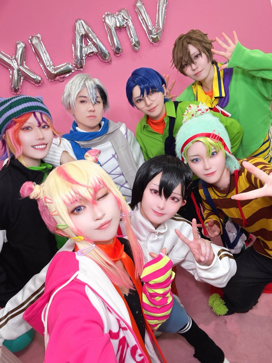 oremika_zzz_'s tweet photo. ⚠︎cosplay ビバレン

日曜は
念願の！
XlamV併せでした……！😭💖

嬉しすぎて夜までアドレナリンどばどばだった＿＿ 

　　　　　　 #vsa_cos  #みかンヴ 🍊 https://t.co/Y3BjPxF63J