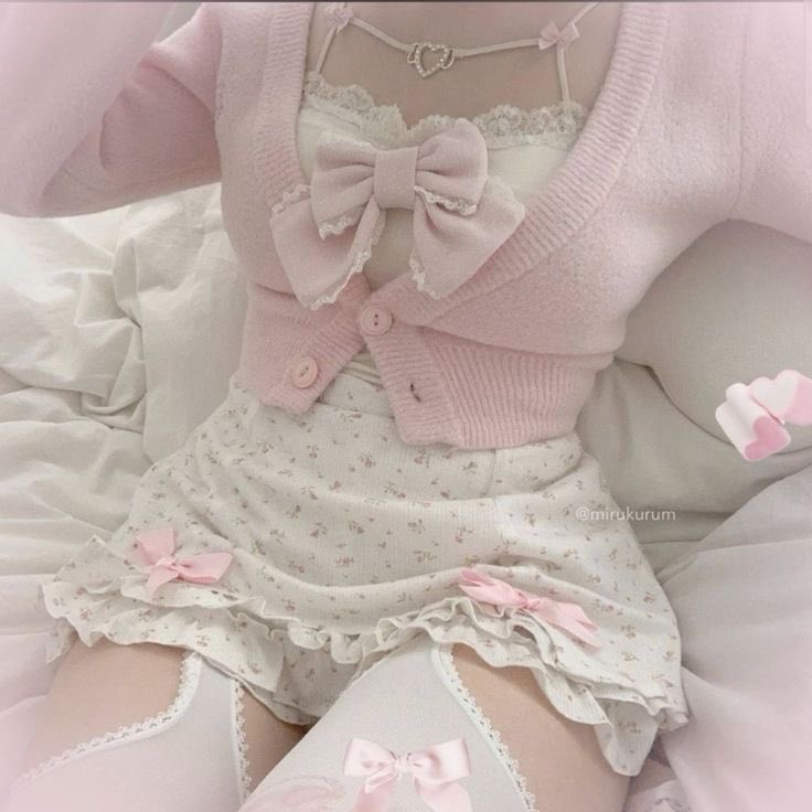 KittyFinsub tweet media