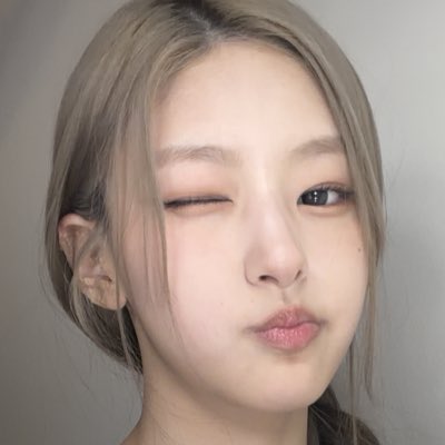 늘밥 tweet media