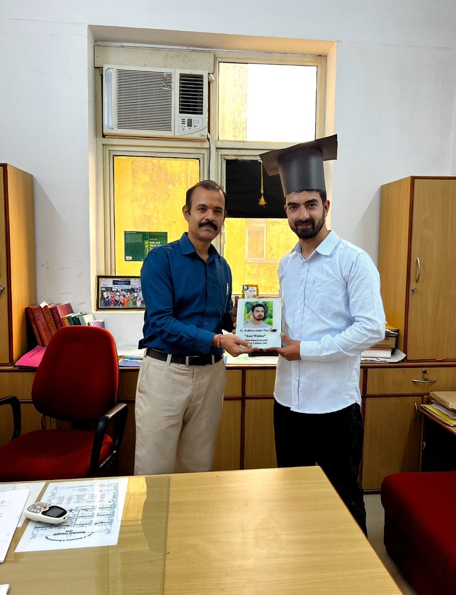 DrSharadVats1's tweet photo. Now Dr. Ruhban...Comprehensive research on “Effect of Bioactive Compounds from Alcea rosea L. on Inhibition of Self-Renewal Properties in Colon Cancer Cell Lines”. Published in Scientific reports and Frontiers in Pharmacology...Best wishes to him..
@_INPST @_atanas_ @DHPSP https://t.co/ekicZ3pILc
