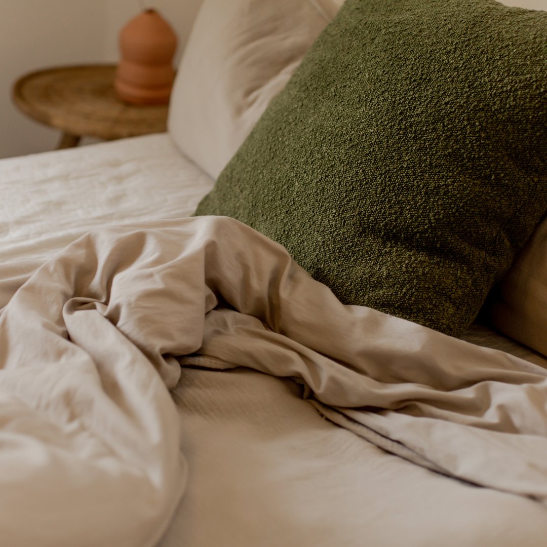 KuserVillage's tweet photo. The right sheets, blankets, and bedding can turn any bedroom into a peaceful retreat you’ll never want to leave. Soft textures, breathable fabrics, and plush layers don’t just look great—they make every night feel like a staycation.💤 https://t.co/BqHFnqyDx4