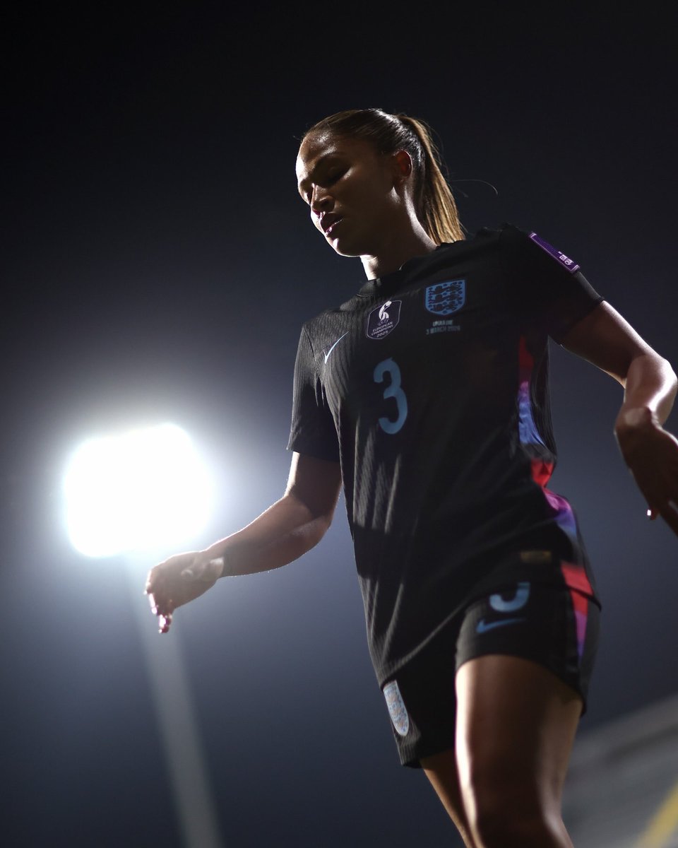 karma bae🌼 tweet media