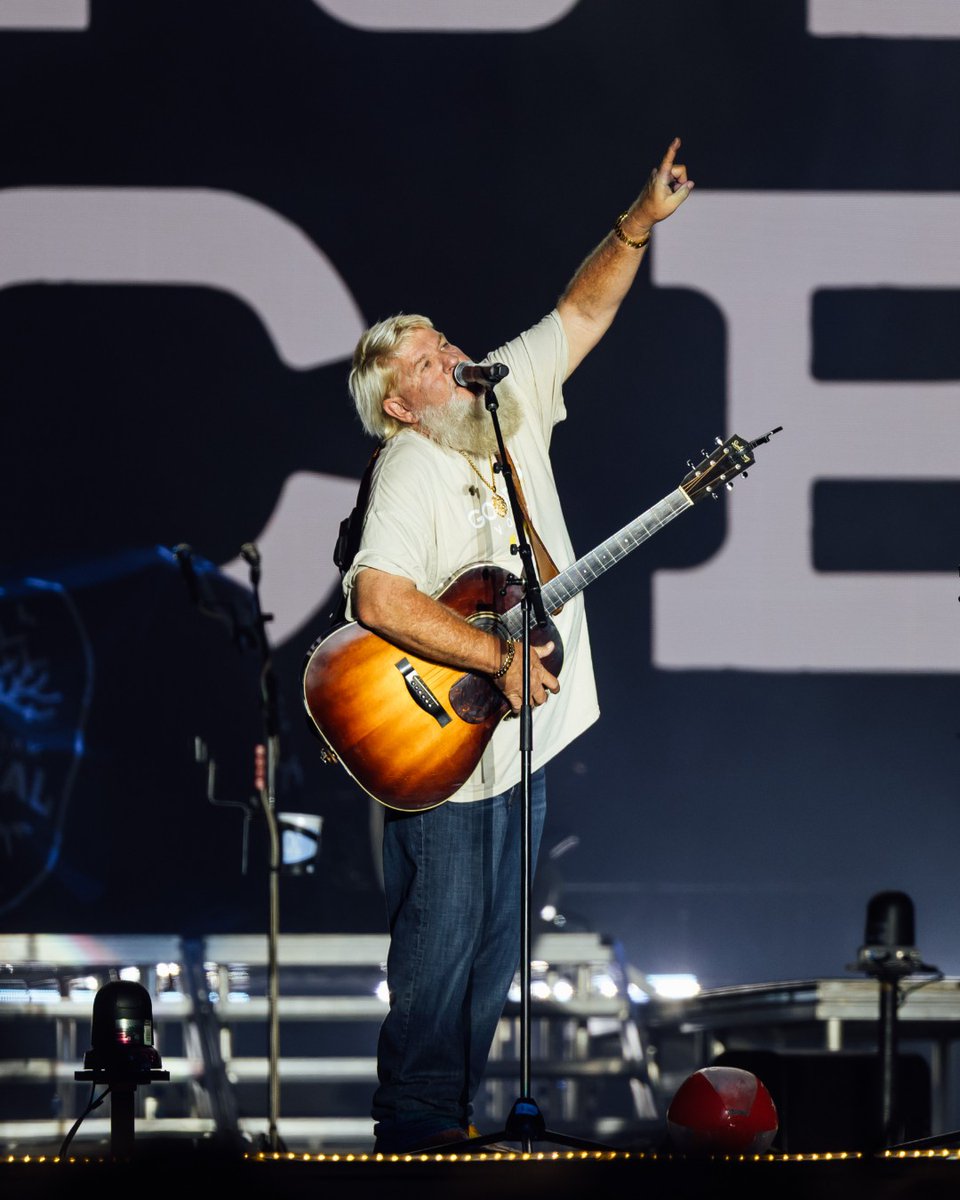 St. Pete Country Fest tweet media