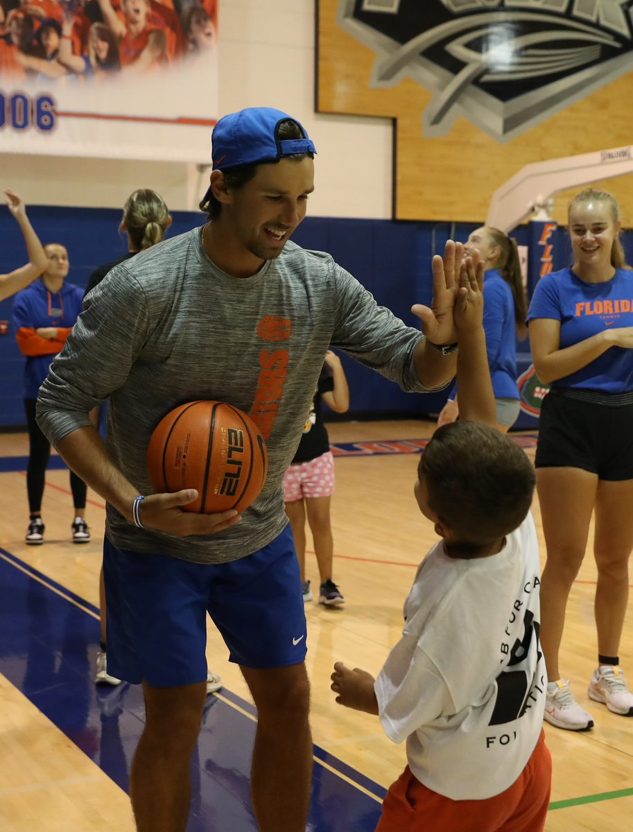 The Gators Experience tweet media