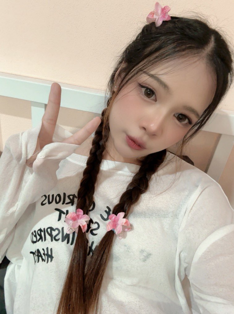 ขอดูรูปอยู่นั่น เอาไปดูให้เต็มตา #FWBเชียงราย