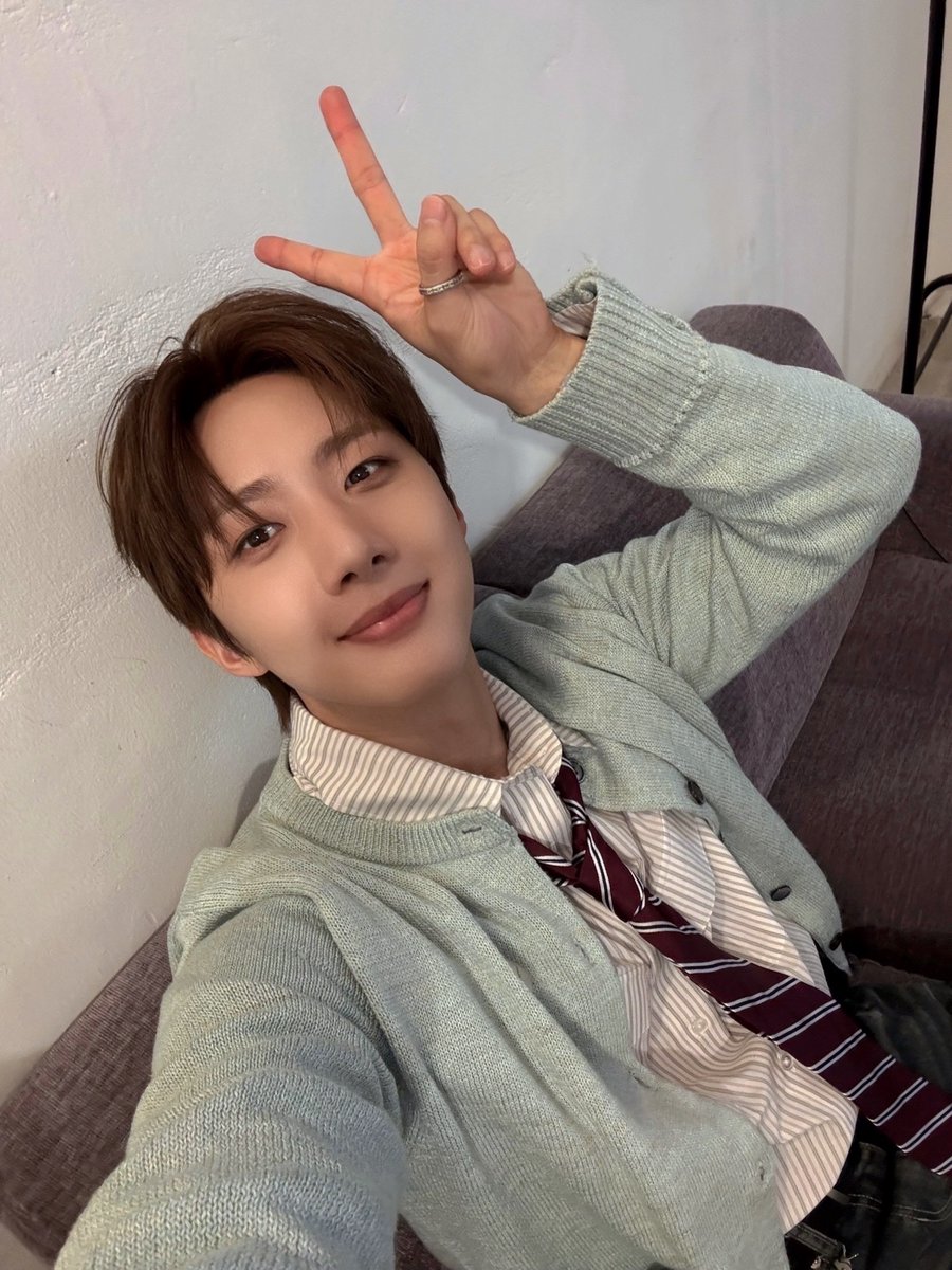 후이 (HUI) tweet media