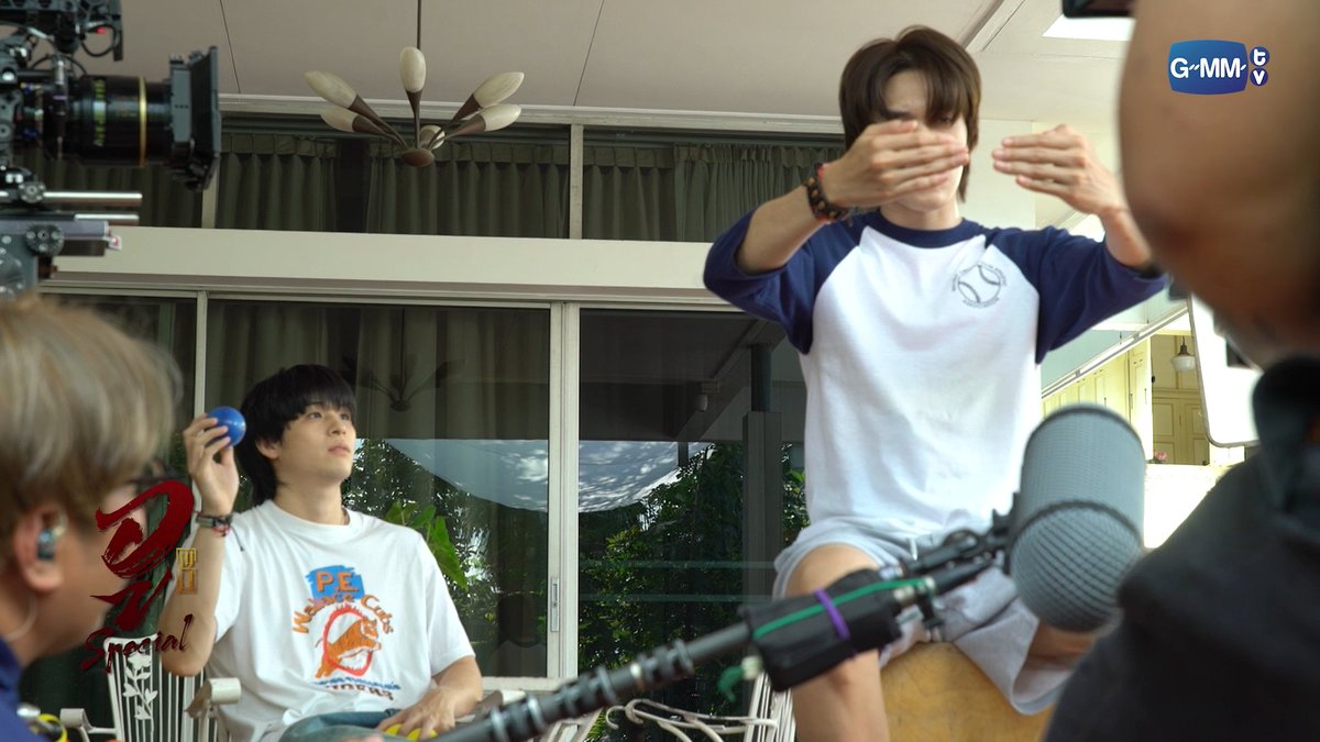 WU อู tweet media