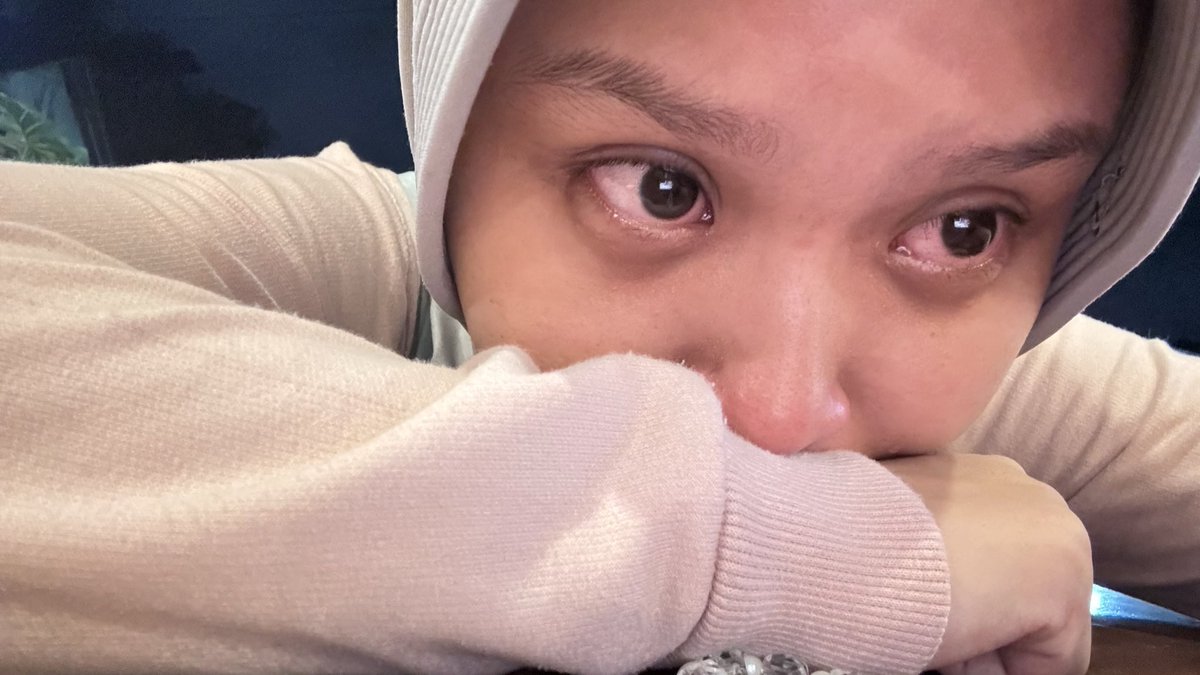 idgaf tp nangis gue sdh capek dijogja ini