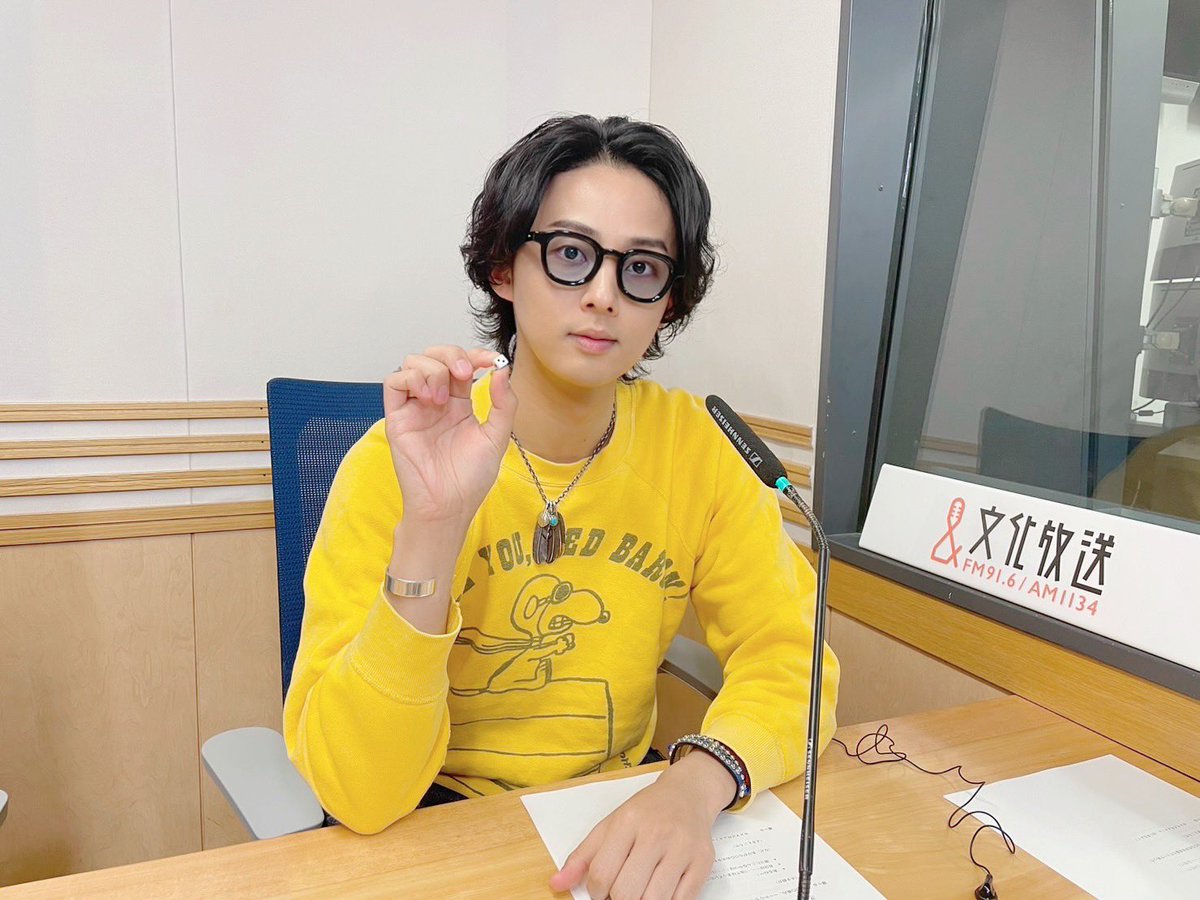 reco_oshirase's tweet image. ≪#レコメン！≫  

このあと24時5分ごろからは 『Kis-My-Ft2のキスマイRadio』 

今夜も #藤ヶ谷太輔 くんが担当！

▽#radiko はコチラ！ 
radiko.jp/share/?t=20260… 

#KisMyFt2 #キスラジ