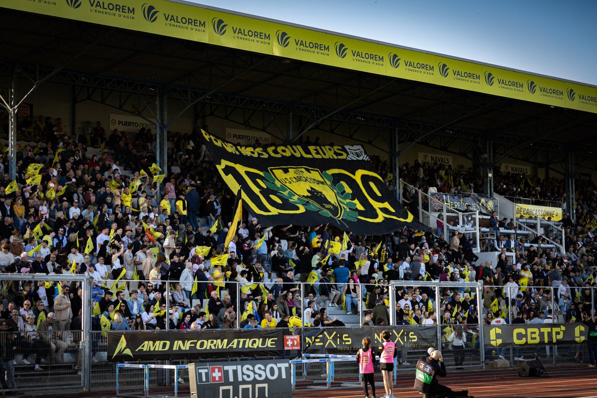 us_carcassonne's tweet photo. 7354 spectateurs à Domec vendredi pour le derby.
On est tellement déçus de ne pas avoir pu vous offrir le dénouement que vous attendiez.
Merci pour votre fidélité. 💛
#USCASBH #DéfendreNotreCité ⚔️ https://t.co/88gdSytjQD