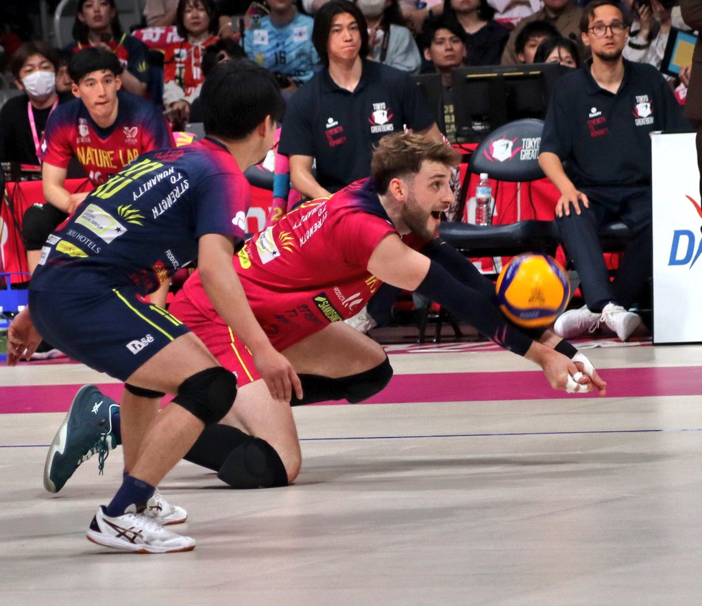 東京グレートベアーズ　名刺　ルチアーノヴィセンティン選手　グレベア 東京グレートベアーズ】ルチアーノ・ヴィセンティン選手 新規選手契約