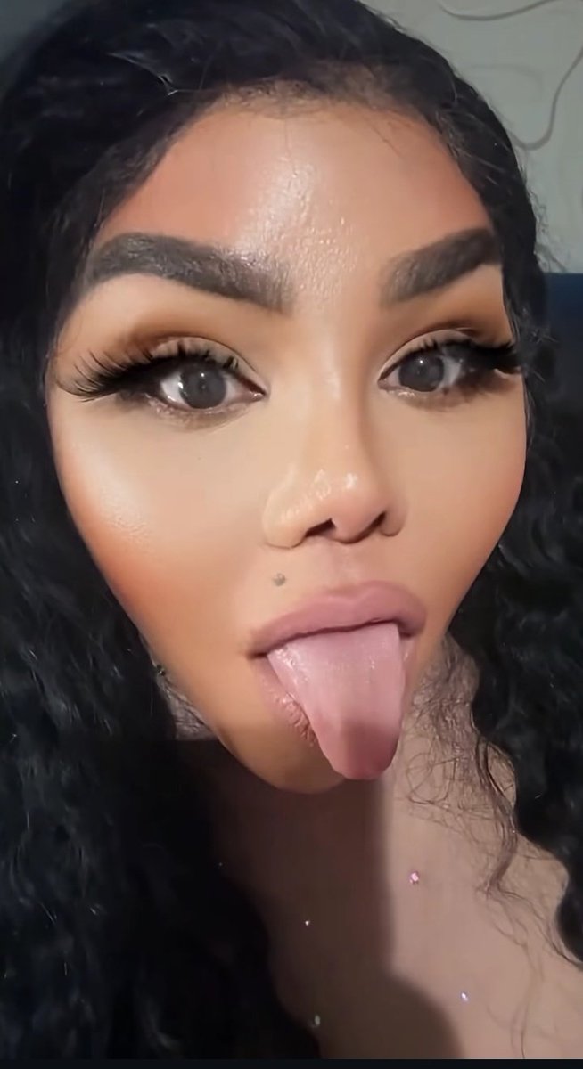 Roman🎀 tweet media